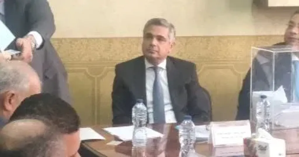 اسماعيل شاكر