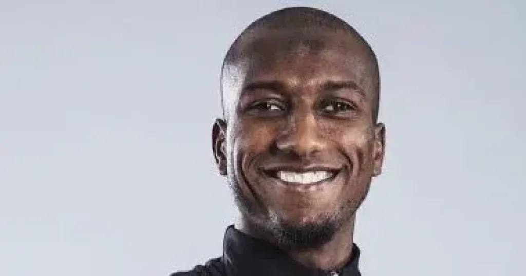 اللاعب على غزال