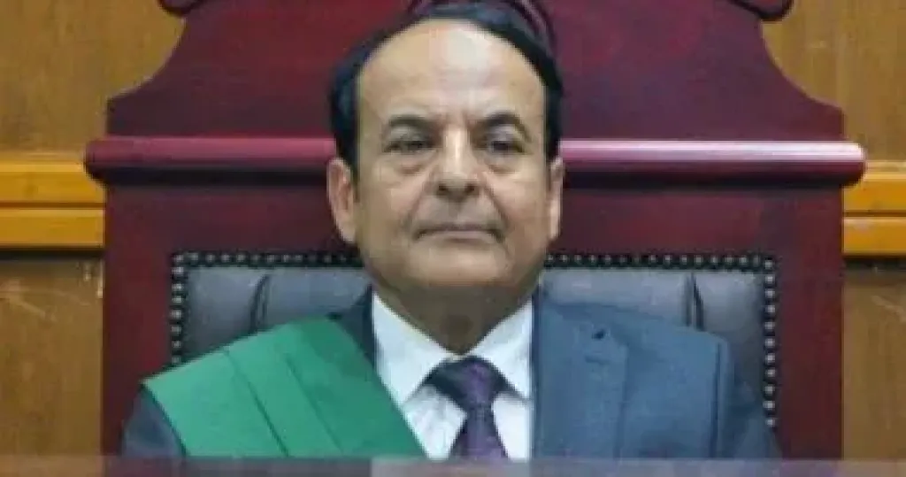 المستشار الدكتور محمد أحمد الجنزورى