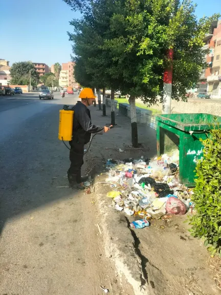 مكافحة الذباب 