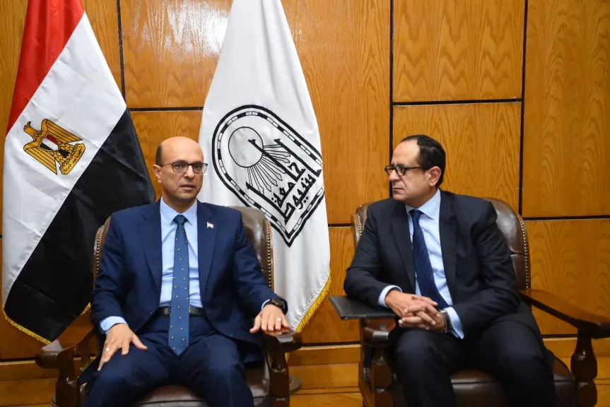 رئيس جامعة 