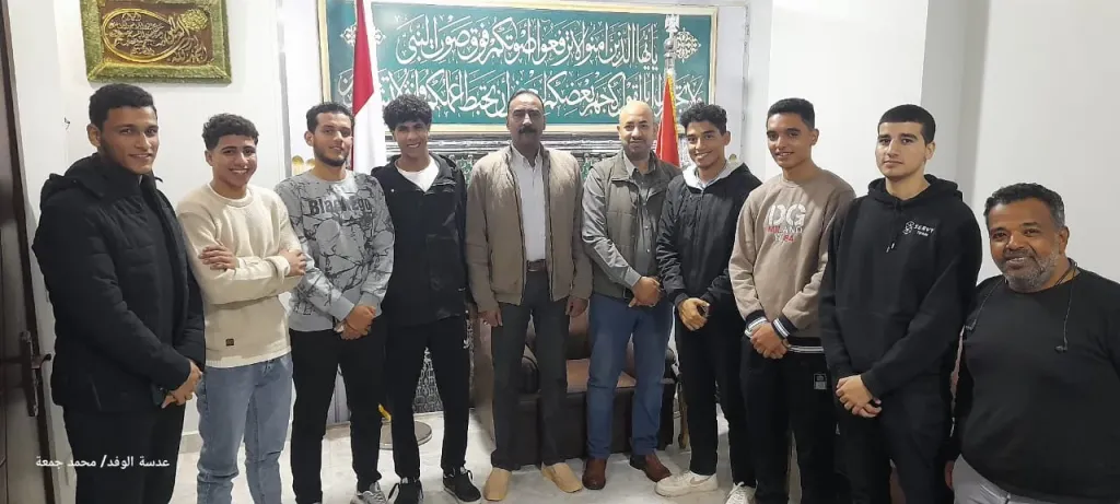 نقيب السادة الأشراف بالإسماعيلية يستقبل الطلاب