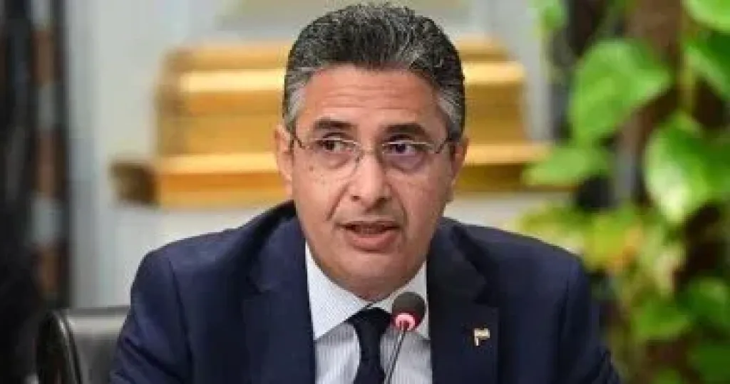 وزير التموين