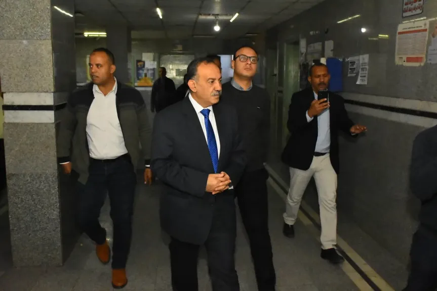 محافظ أسيوط 