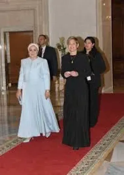 قرينة الرئيس المصري والكولمبي