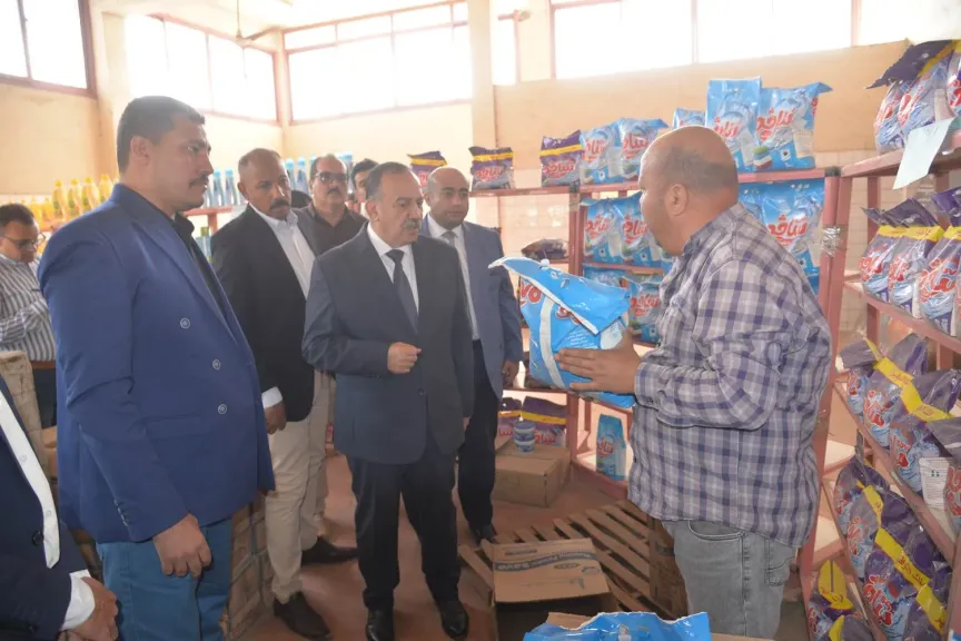 محافظ أسيوط 