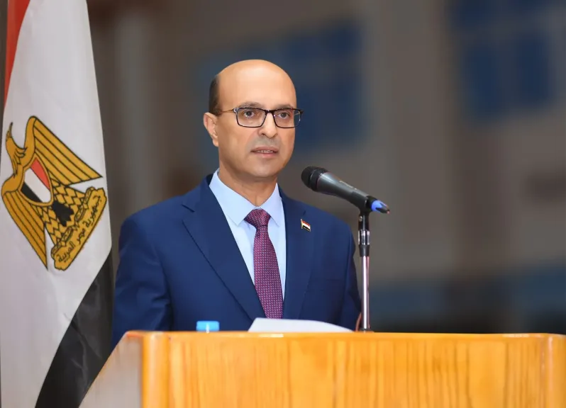 رئيس جامعة أسيوط 