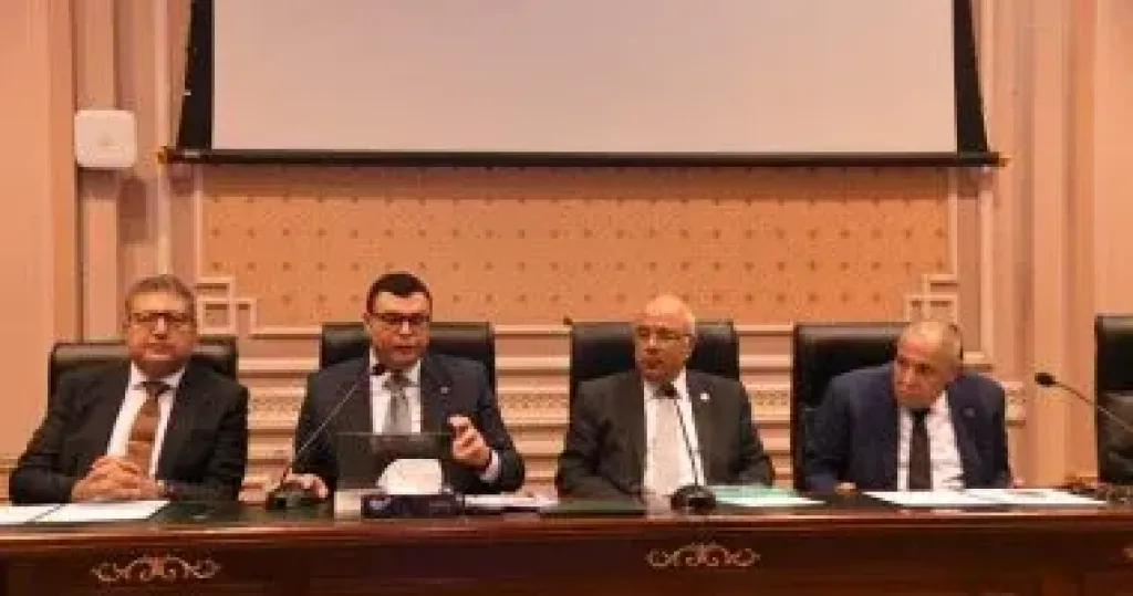 لجنة الإسكان