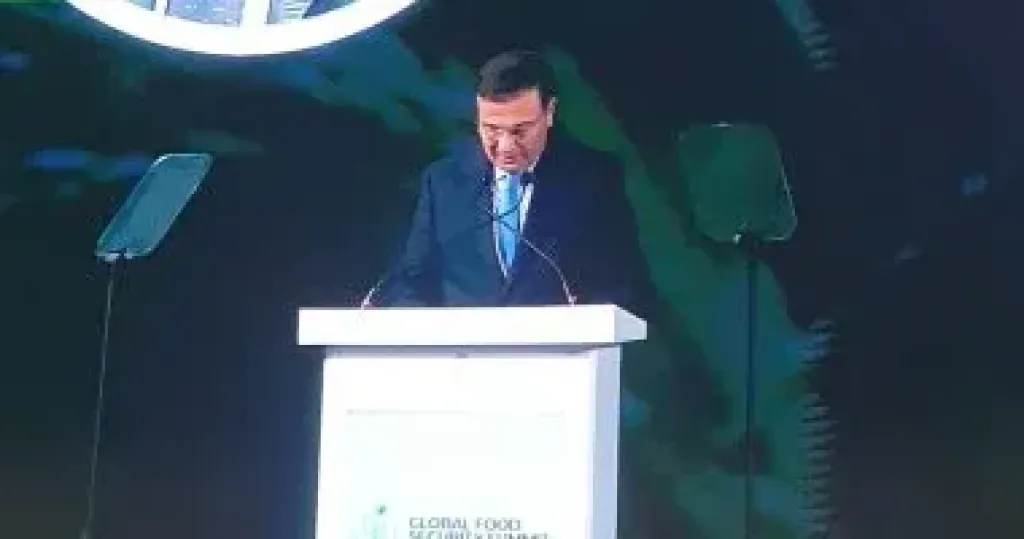  علاء فاروق وزير الزراعة واستصلاح الأراضي