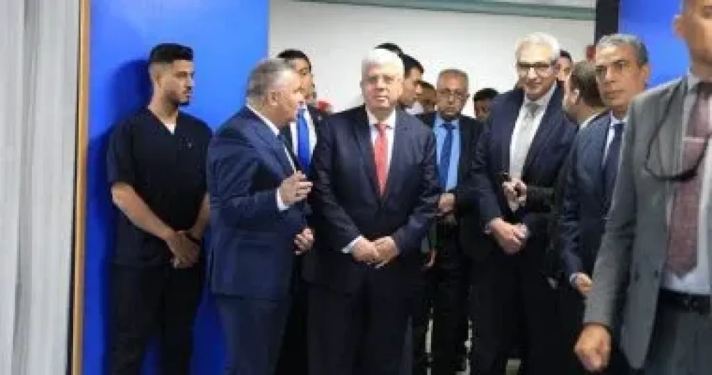وزير التعليم العالى خلال الافتتاح