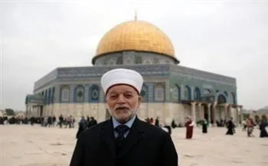 خطيب المسجد الأقصى الشيخ محمد حسين