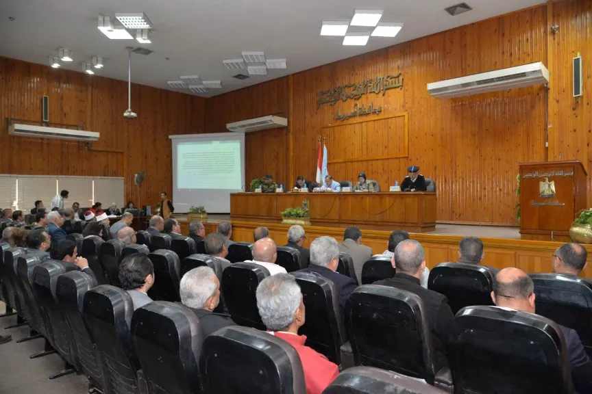 محافظ أسيوط 