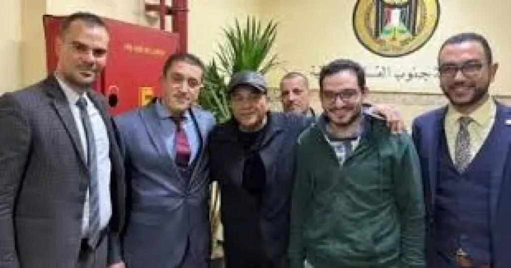 محمد فؤاد وطبيب عين شمس 