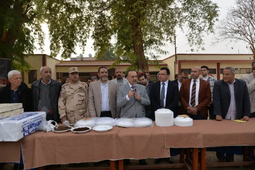 محافظ أسيوط 