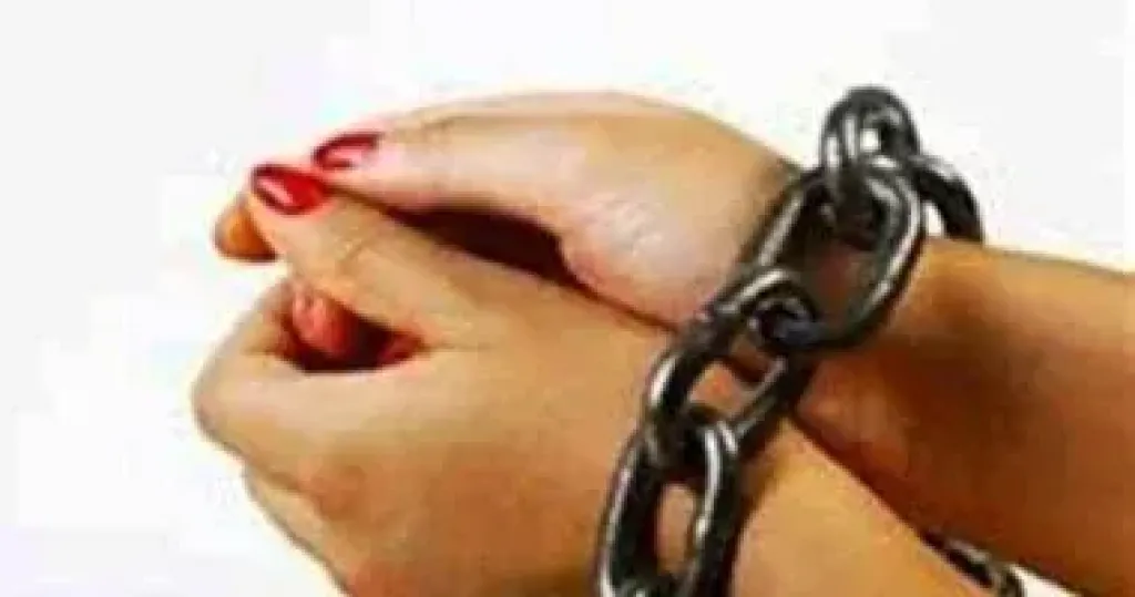 حبس سيدة - أرشيفية