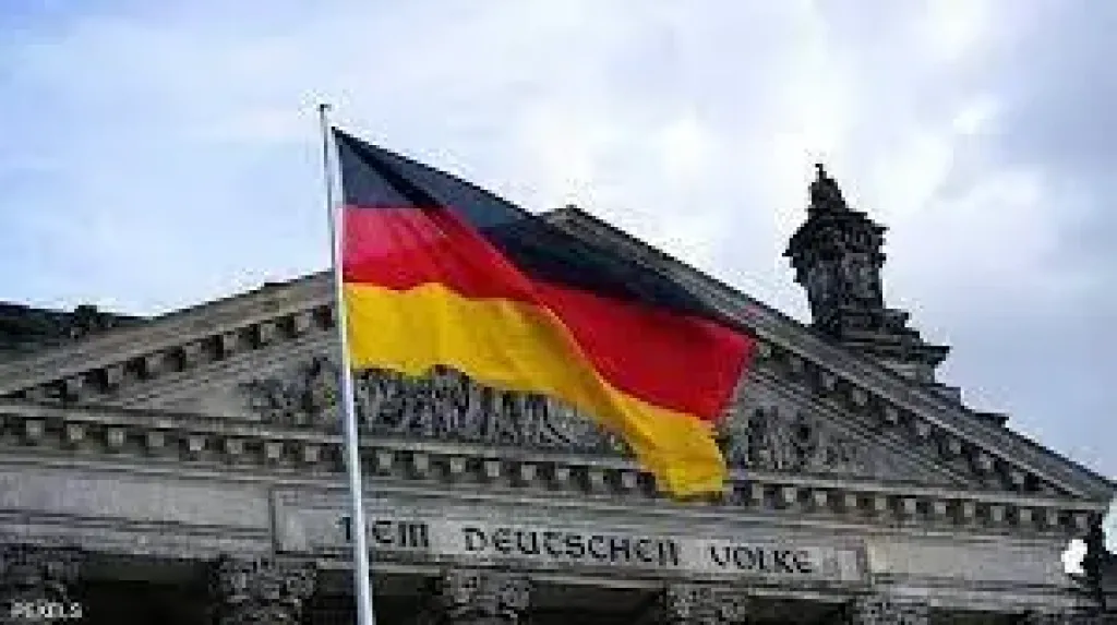 نيويورك تايمزانهيار الحكومة الألمانيةلأوروبا