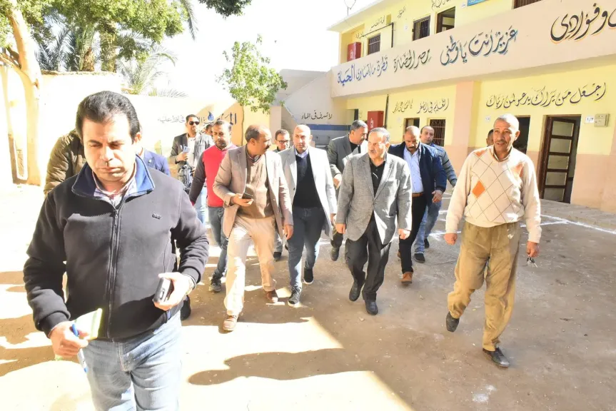 محافظ أسيوط 