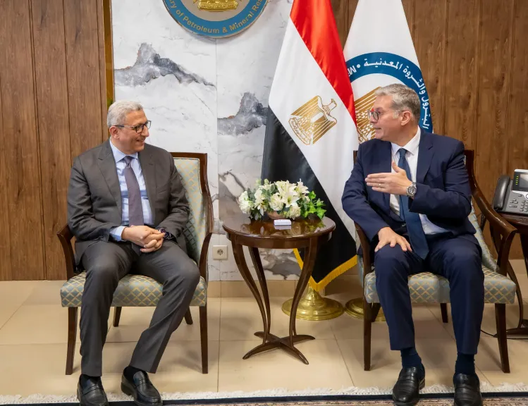 وزير البترول والمستشار أحمد سعد