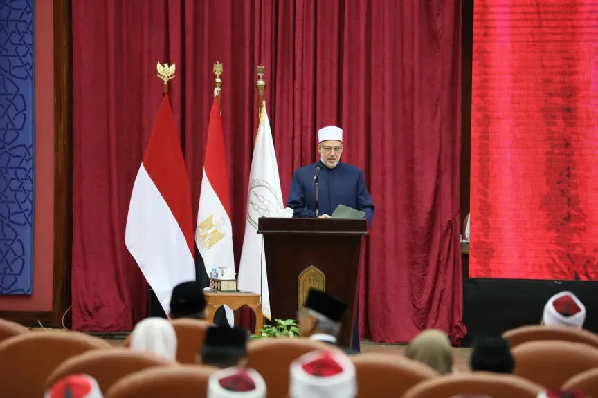 الدكتور محمد الضويني