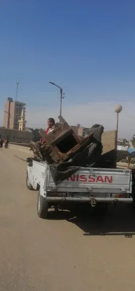 جانب من متابعه 
