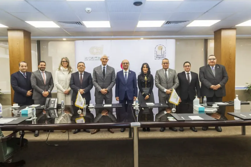 رئيس جامعة 