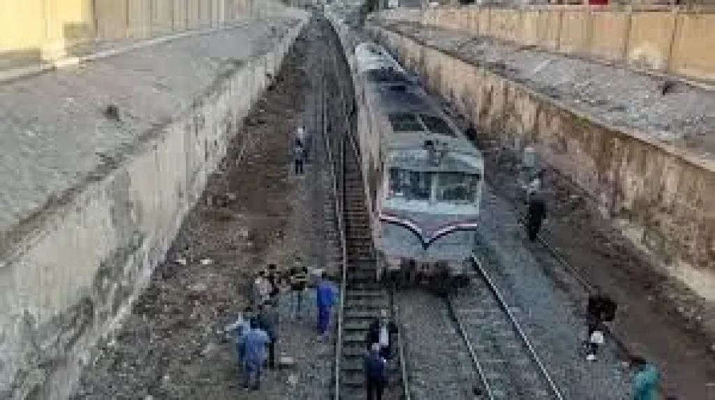 مصرع مسن دهسه قطار بسوهاج