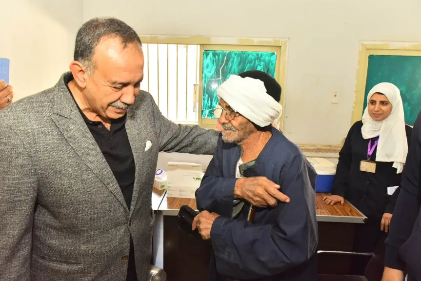 محافظ أسيوط 