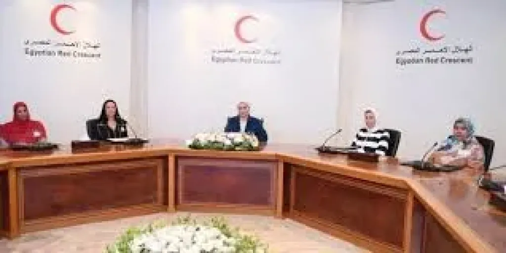 السيدة انتصار السيسى تتوجه بالشكر والاعتزاز للمتطوعين 