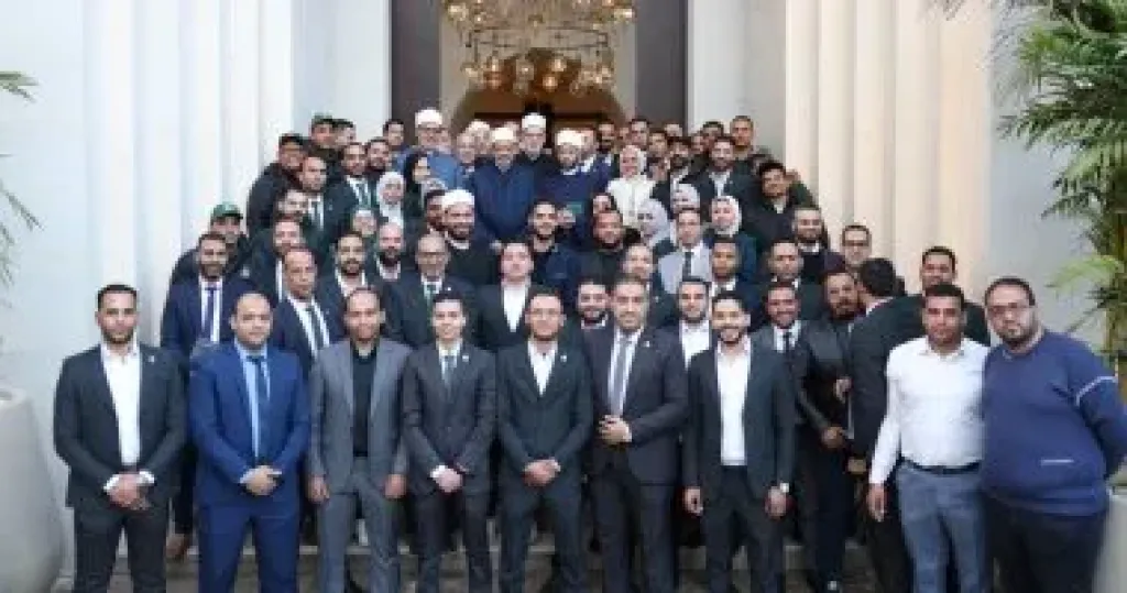 شيخ الأزهر يتفقد المقر الرئيس لبيت الزكاة والصدقات
