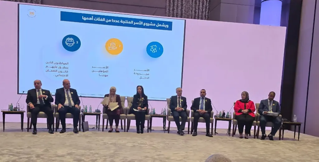 الدكتورة مايا مرسي خلال الافتتاح