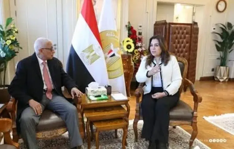 وزيرة التنمية المحلية ومحافظ شمال سيناء 