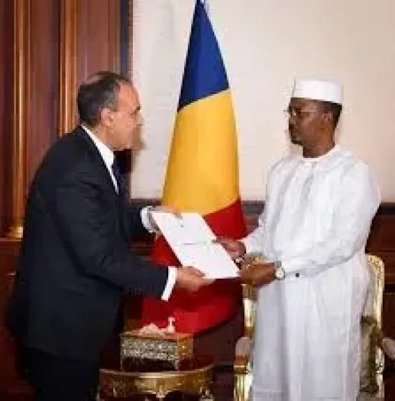 وزير الخارجية