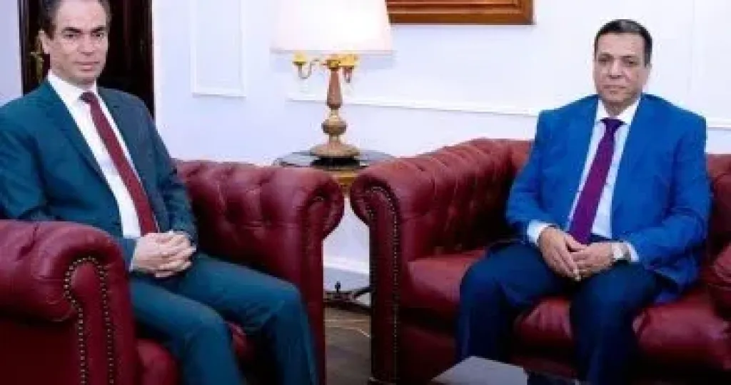 لقاء الكاتب أحمد المسلماني باللواء طارق عبد الباسط عبد الصمد