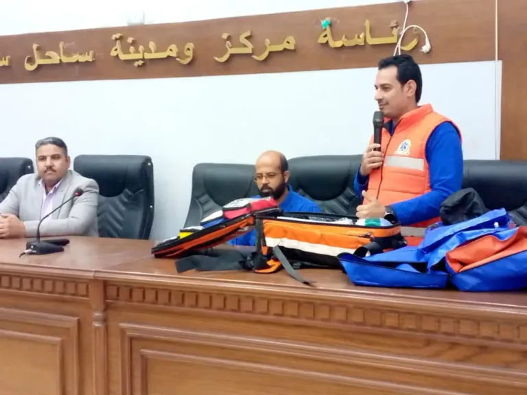 جانب من متابعه 