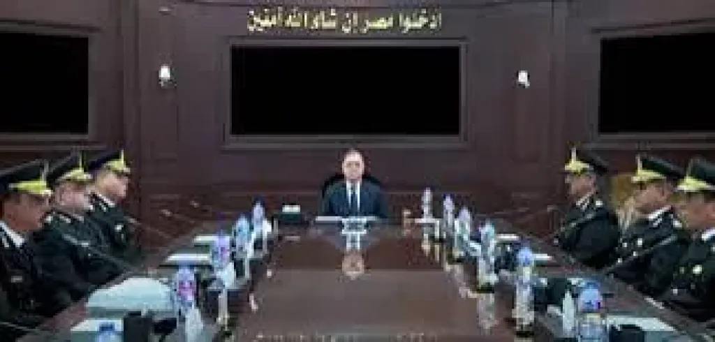 وزير الداخلية 