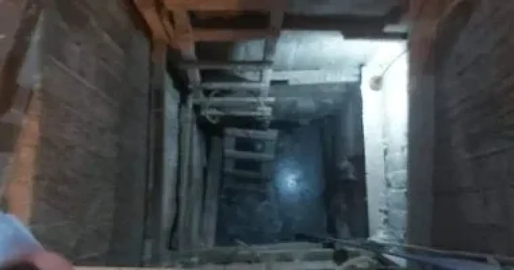 نقيب عن الآثار_أرشيفية