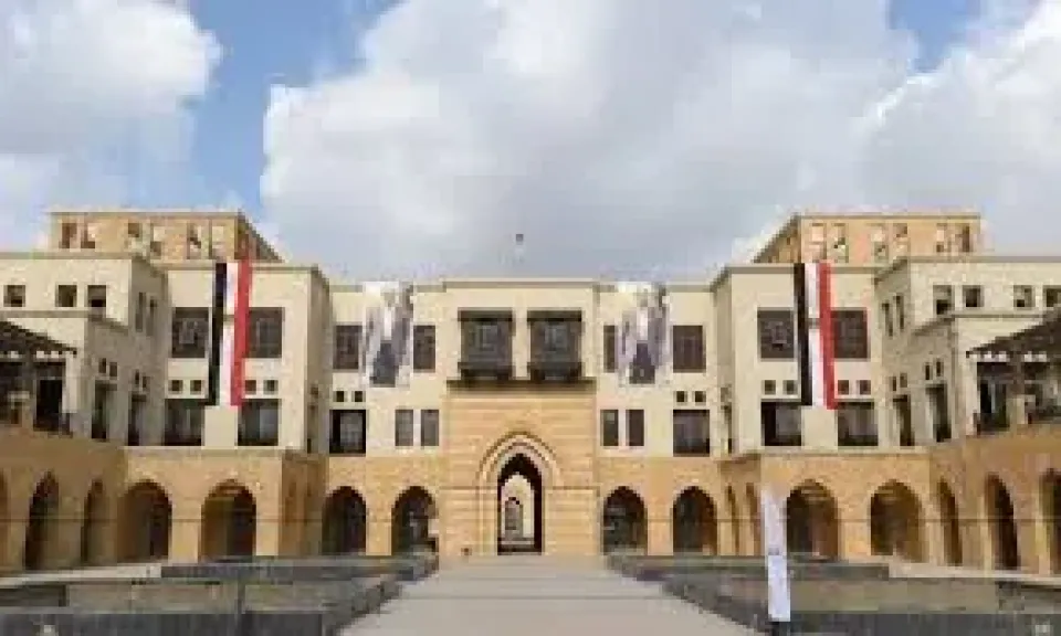سور مجري العيون