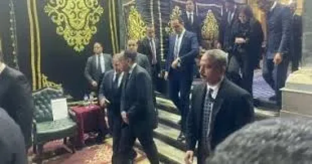 رئيس الوزراء وأمين الجامعة العربية يقدمان العزاء لوزير الخارجية
