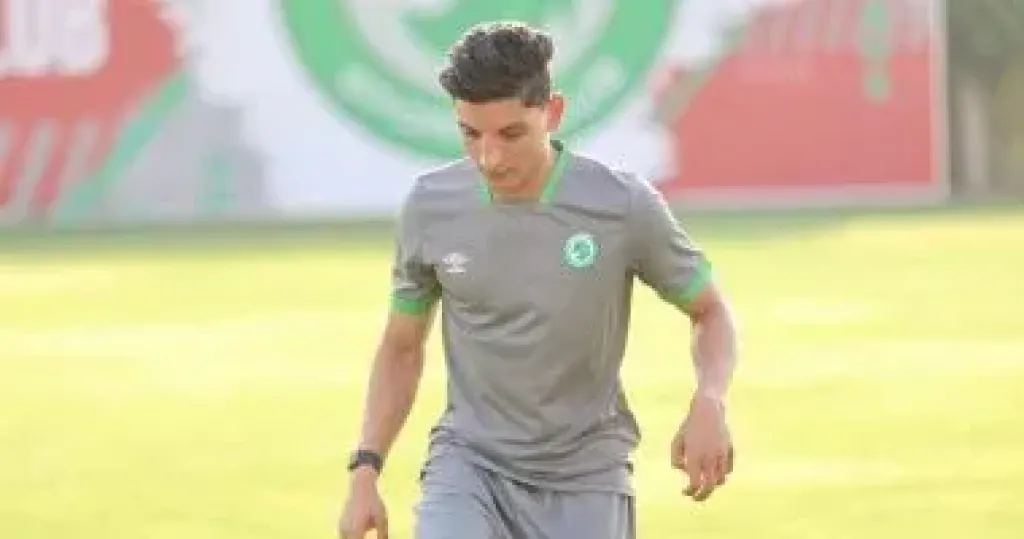 أحمد مصطفى صانع ألعاب فريق مودرن سبورت