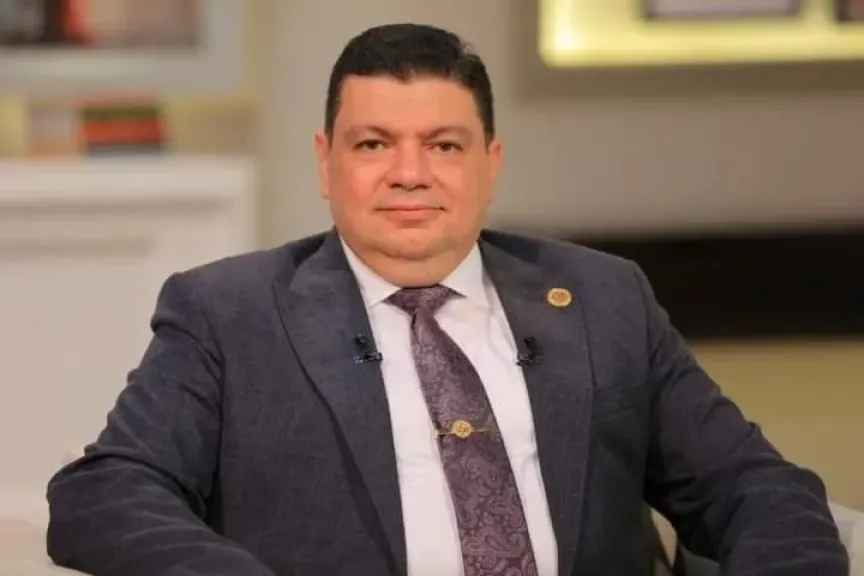  الدكتور أمجد الوكيل