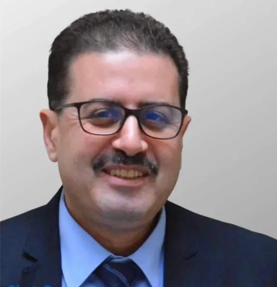 الكاتب الصحفى اشرف مفيد