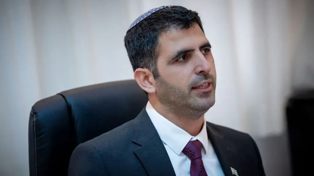 وزير الاتصالات الإسرائيلي