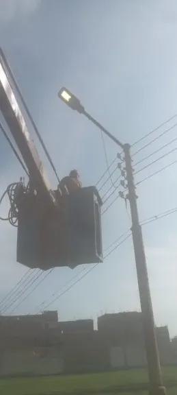 جانب من متابعه 