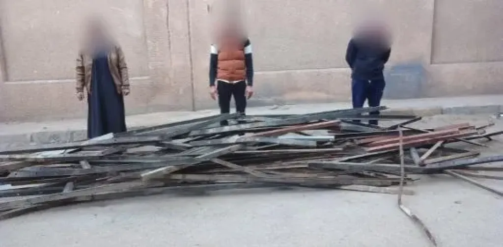 التشكيل العصابي وبحوزتهم المضبوطات