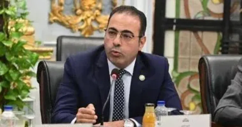 محمود حسين