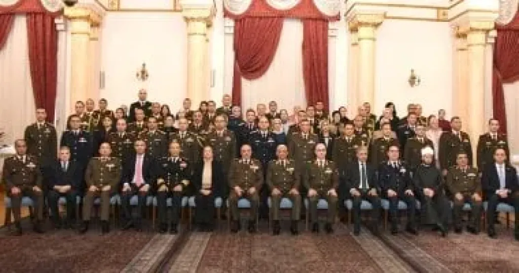 وزير الدفاع يشهد حفل تخرج دورة التمثيل الدبلوماسى العسكرى