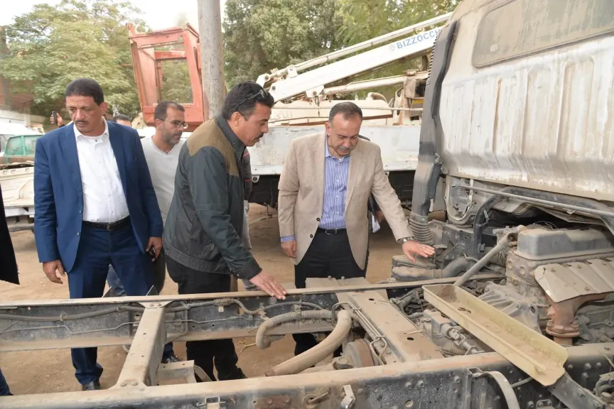 محافظ أسيوط 