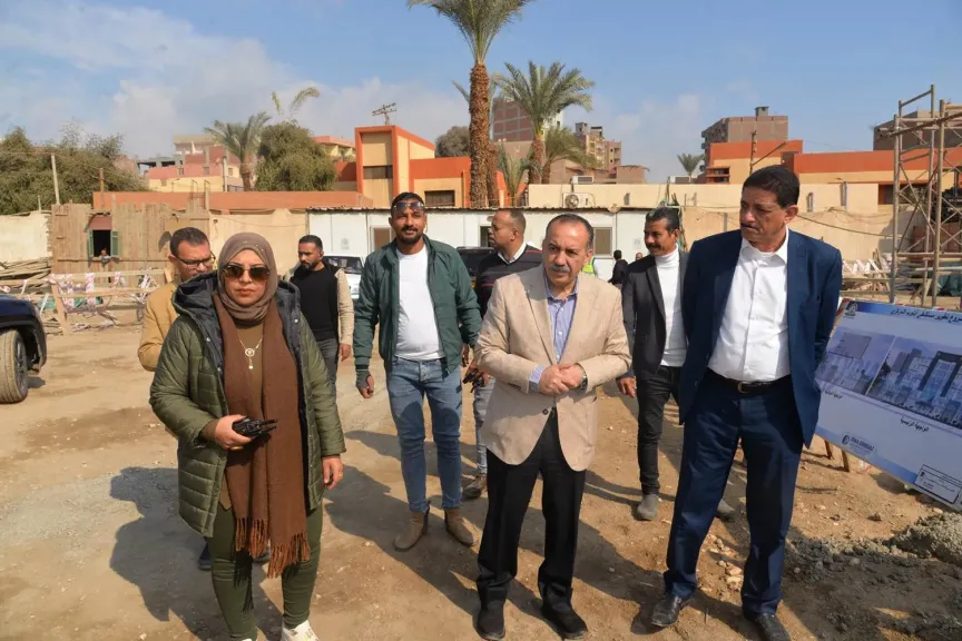 محافظ أسيوط 
