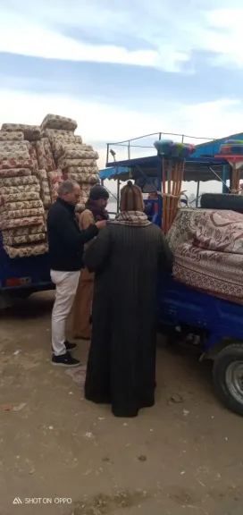 جانب من متابعه 