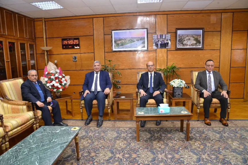 رئيس جامعة 